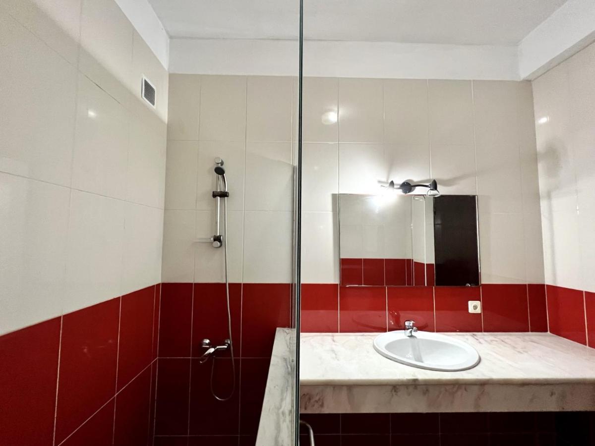 Armacao De Pera Twins 3 With Pool By Homing Apartment Luaran gambar